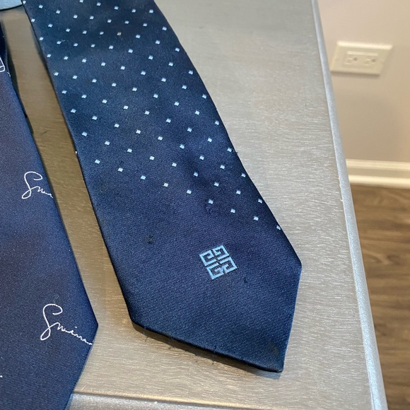 Vintage Givenchy Navy Blue Tie Lot - Picture 3 of 8